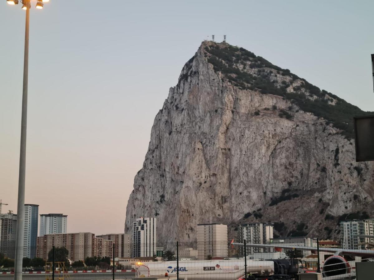 E1 Apartment High Level Sea View Gibraltar Exteriér fotografie